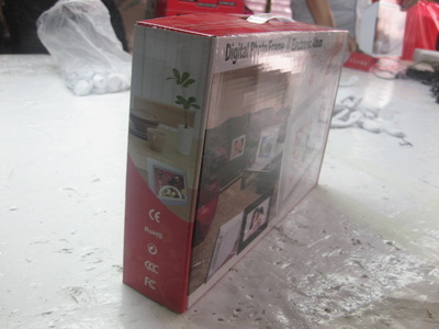 工廠供應(yīng)7寸數(shù)碼相框廣告機，多功能定制服務(wù)